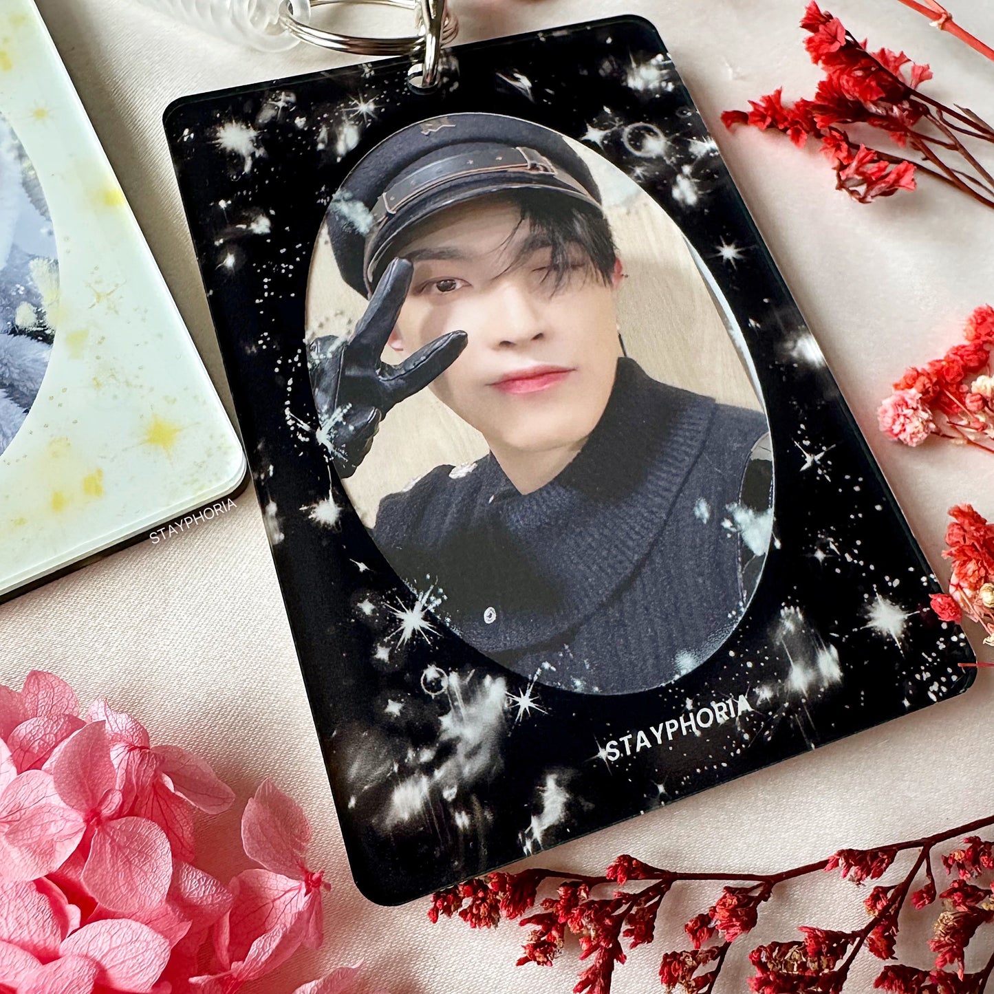 »TOWARDS THE LIGHT« ACRYLIC PHOTOCARD HOLDER