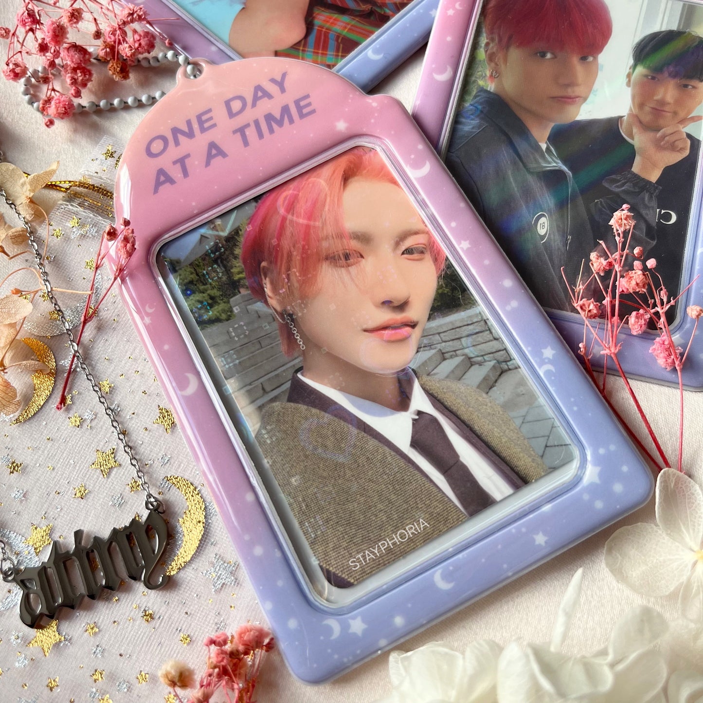 »ONE DAY AT A TIME« PHOTOCARD HOLDER