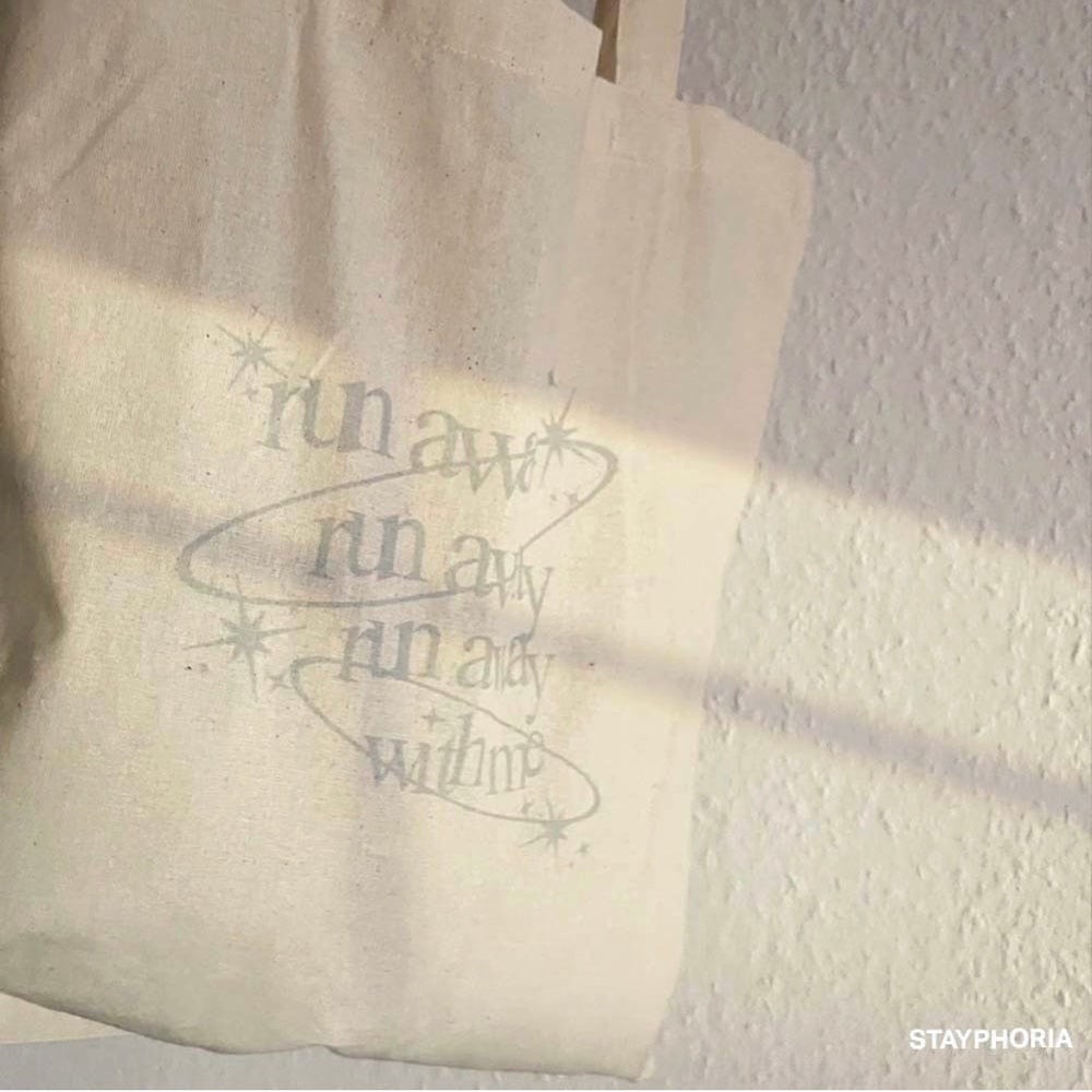 »RUNAWAY« TOTE BAG